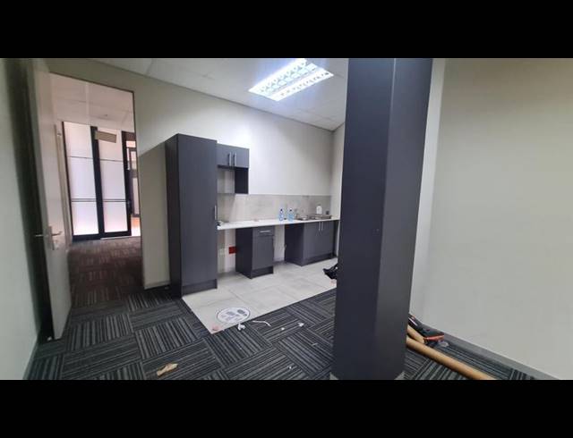 BUSINESS PROPERTY TO RENT IN HAZELDEAN